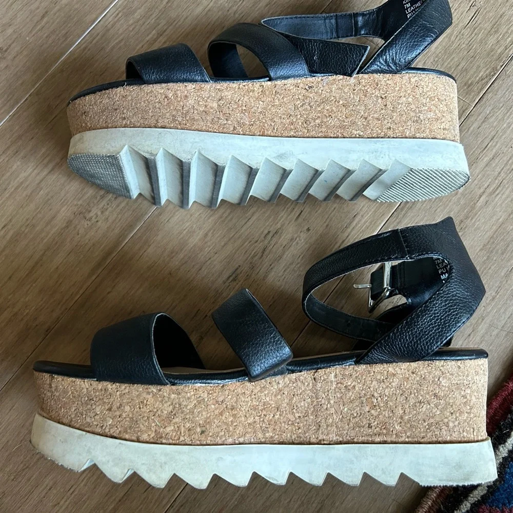 Steve Madden Kirsten Sport Sandal - Picture 5 of 8